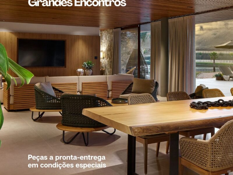 Móveis externos de alto padrão para receber convidados com elegância