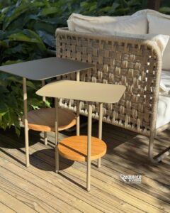 Móveis externos de alto padrão - mesas de apoio em alumínio e madeira
